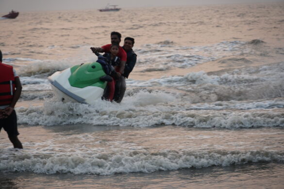 juhu beach water sports